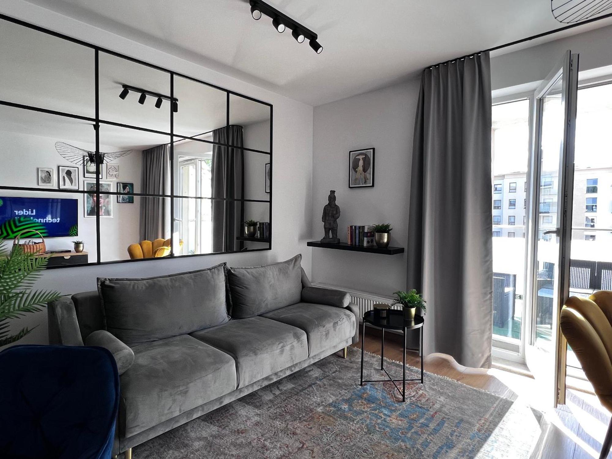 Europa22 Apartament "Sen Jak W Pieciogwiazdkowym Hotelu" - Centrum Miasta Томашув-Мазовєцкі Екстер'єр фото